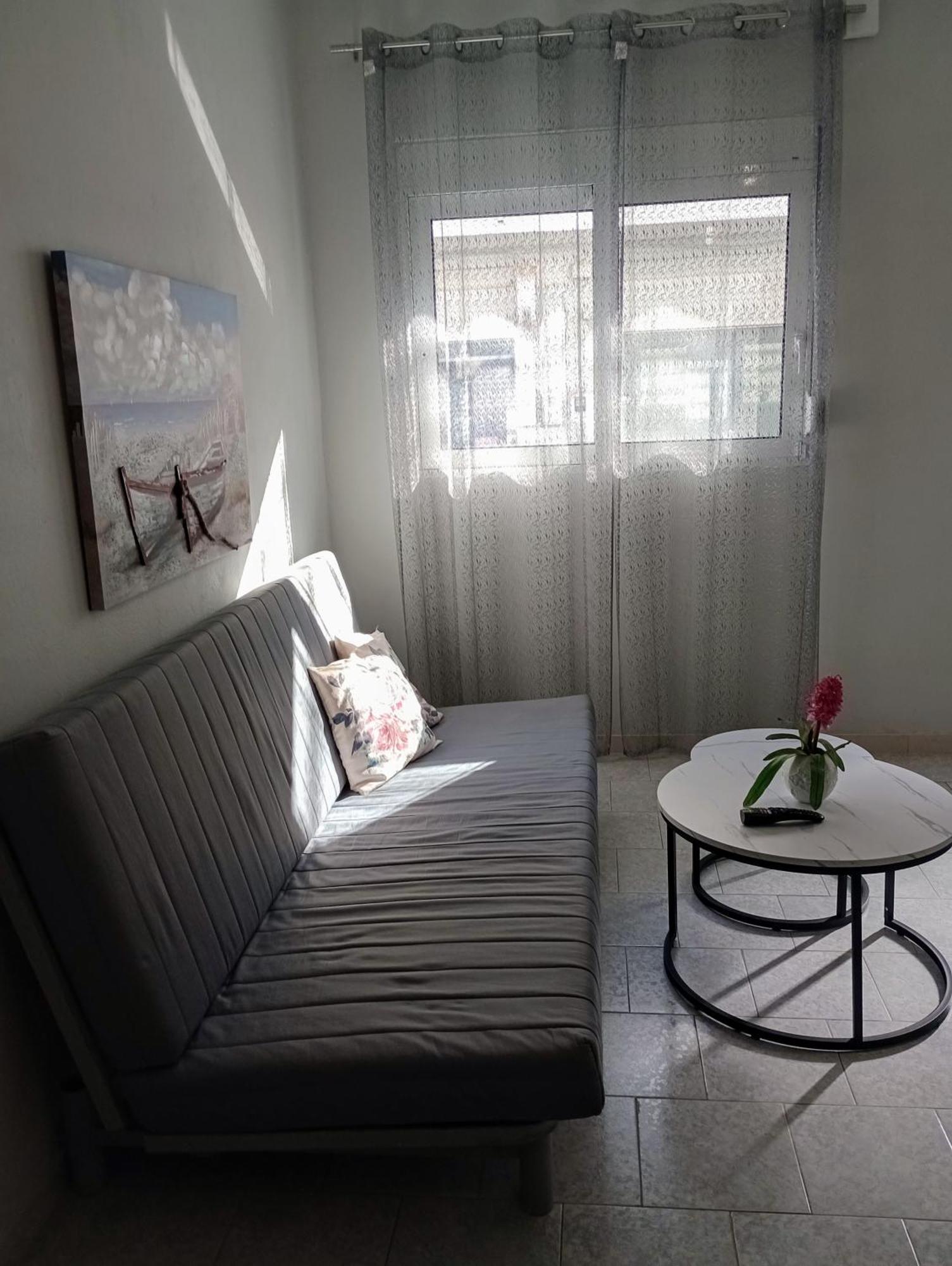 Cozy Kremasti Apartment Екстериор снимка