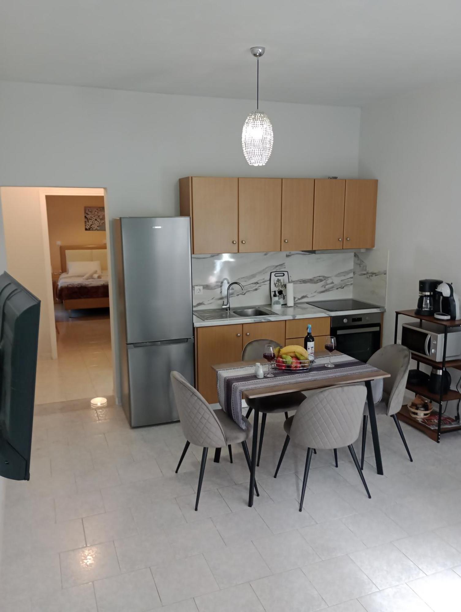 Cozy Kremasti Apartment Екстериор снимка